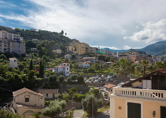 H11 Casa Zefiro - Centro - Parcheggio Apartamento Sanremo