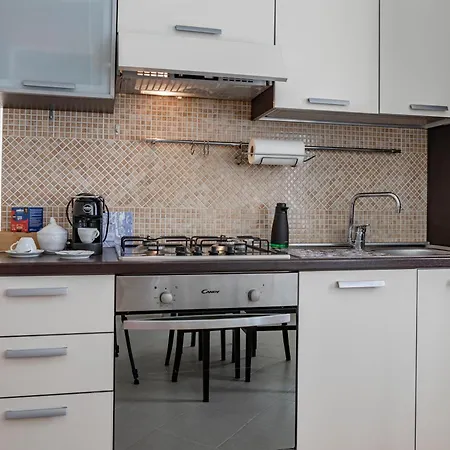 H11 Casa Zefiro - Centro - Parcheggio Apartmán *