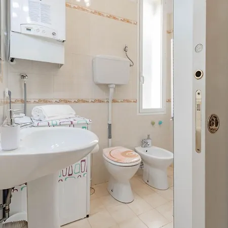 H11 Casa Zefiro - Centro - Parcheggio Apartamento