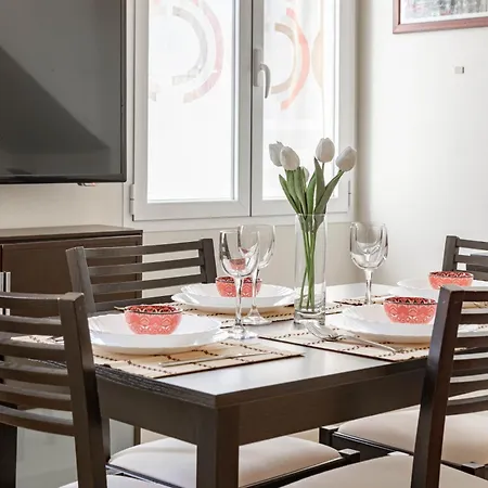H11 Casa Zefiro - Centro - Parcheggio Apartamento *